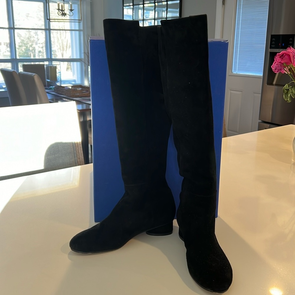 Stuart Weitzman Eloise 30 Almond Toe Suede Boots—like brand new (only worn once)